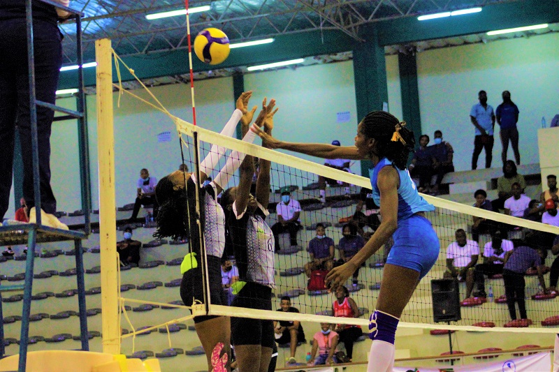 MEIAS-FINAIS DO EUROPEU – FEMININOS - Federação Portuguesa de Voleibol